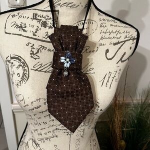 Brown Checkered Necktie Necklace with shades of Blue broach